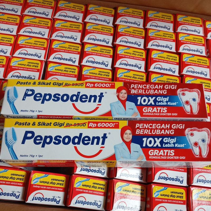 pepsodent pasta gigi 75 gram gratis sikat gigi