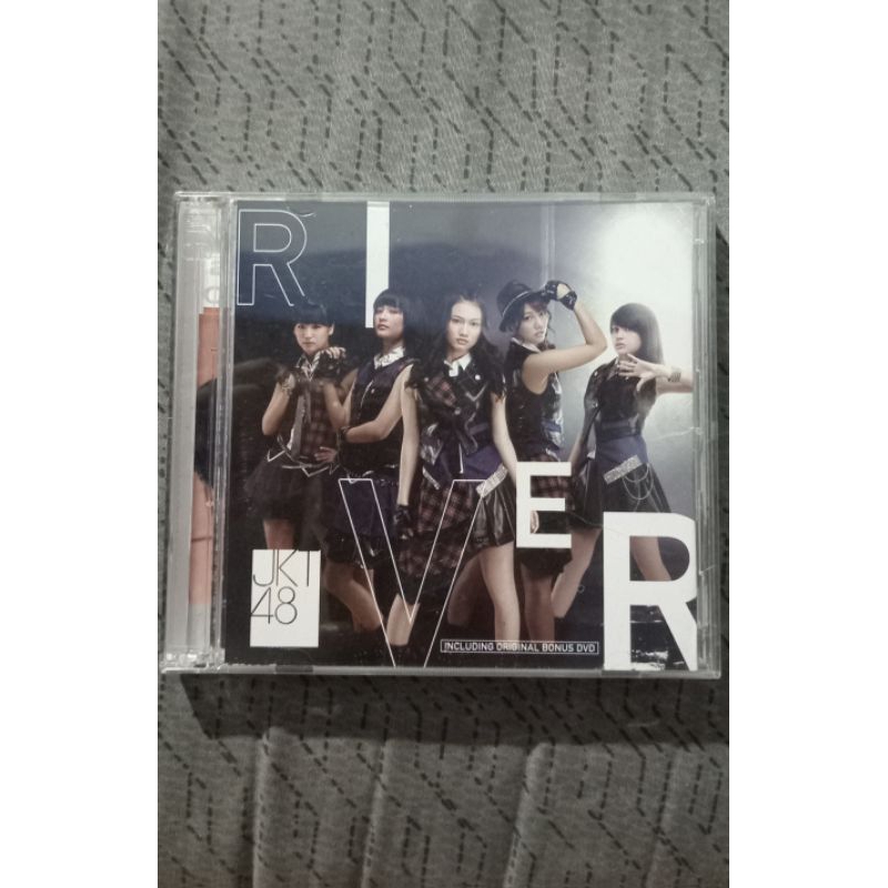 CD DVD RIVER JKT48 dan 2 PhotoPack Kinal