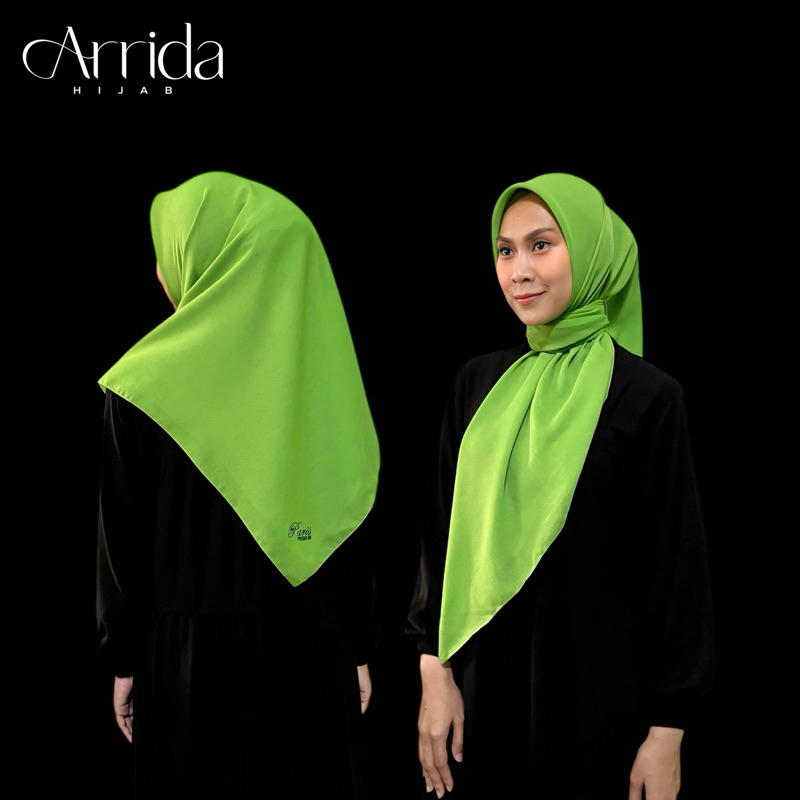 Paris Premium Jahit Tepi Hijau Cerah 110x110 (FREE POUCH) / Segiempat Hijau Cerah / Kerudung Hijau C