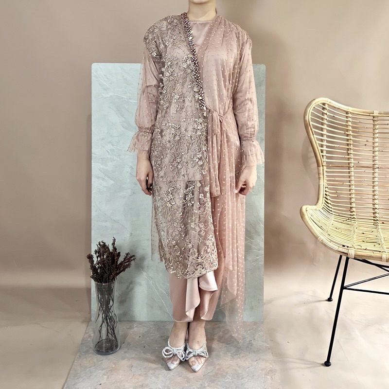 PL JAMIA Midi Hazelnut One set by zumaru