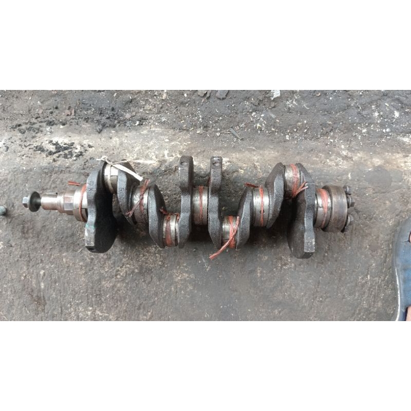 crankshaft futura 1300 kruk as futura karbu