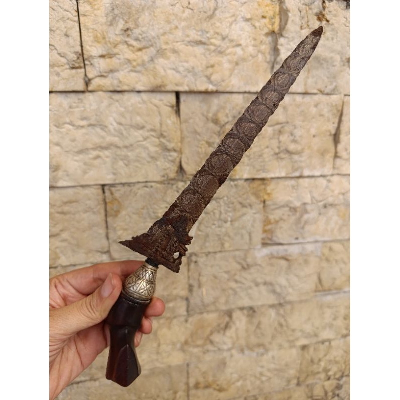Keris Nogo Kikik