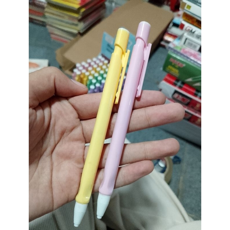 

sharpaner movabile pencil warna