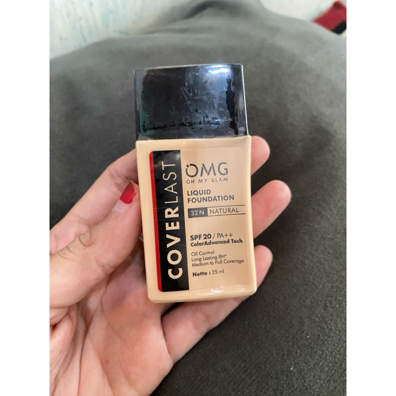OMG Foundation Shade Natural & Beige