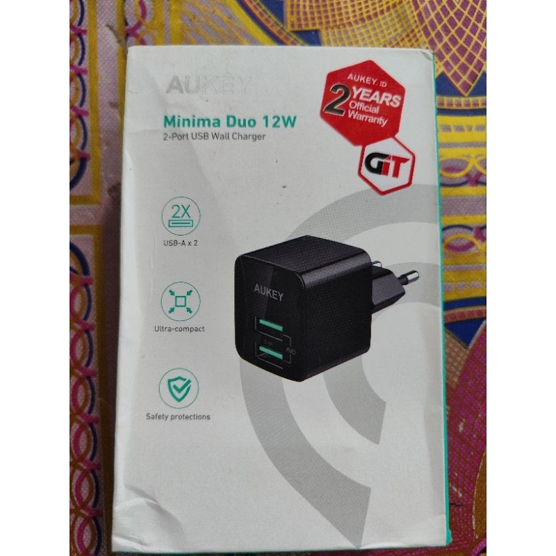 charger aukey 12W