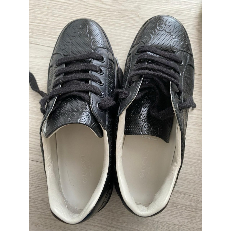 sepatu preloved gucci anak size 34