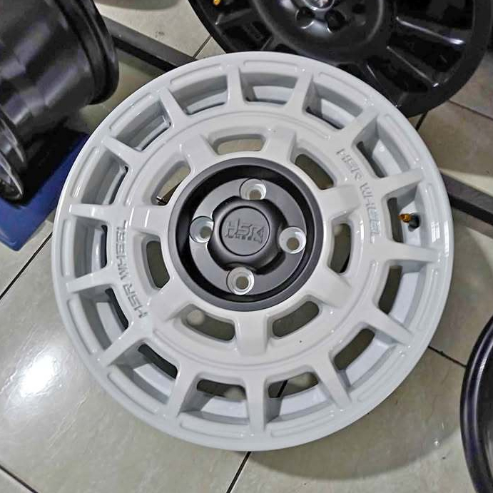 velg racing r15 cocok untuk mobil sigra avanza city vios datsun go