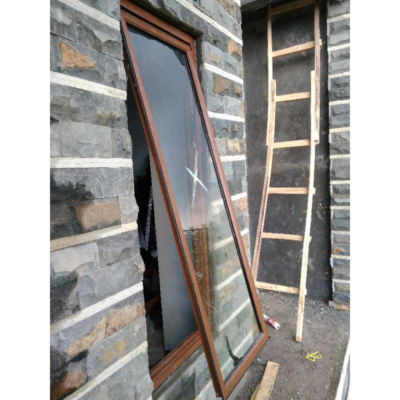 Jendela Aluminium Jungkit ukuran 50cmx100cm,50cmx150cm,70cm x 150cm,100cm x 150cm