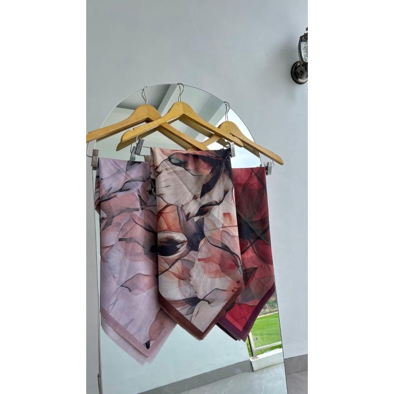 Hijab Motif Bahan Sublim Voal Ultrafine