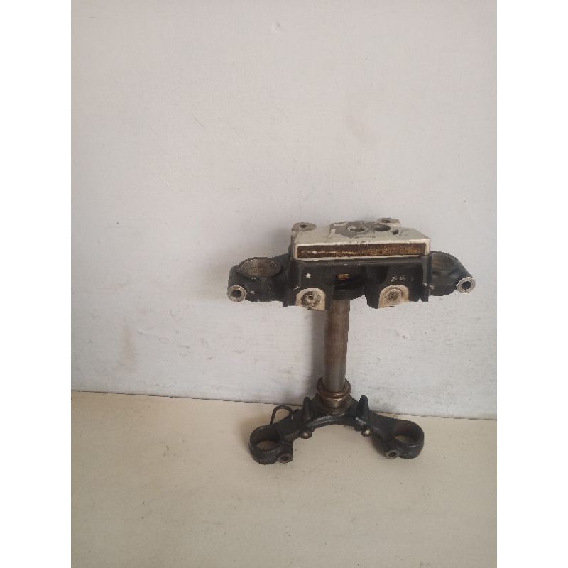 segitiga/T atas bawah Megapro new/Megapro mono