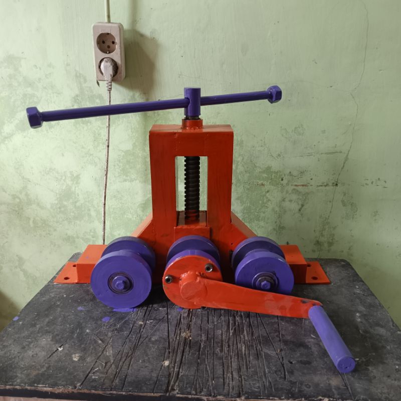 Alat roll pipa/hollo manual
