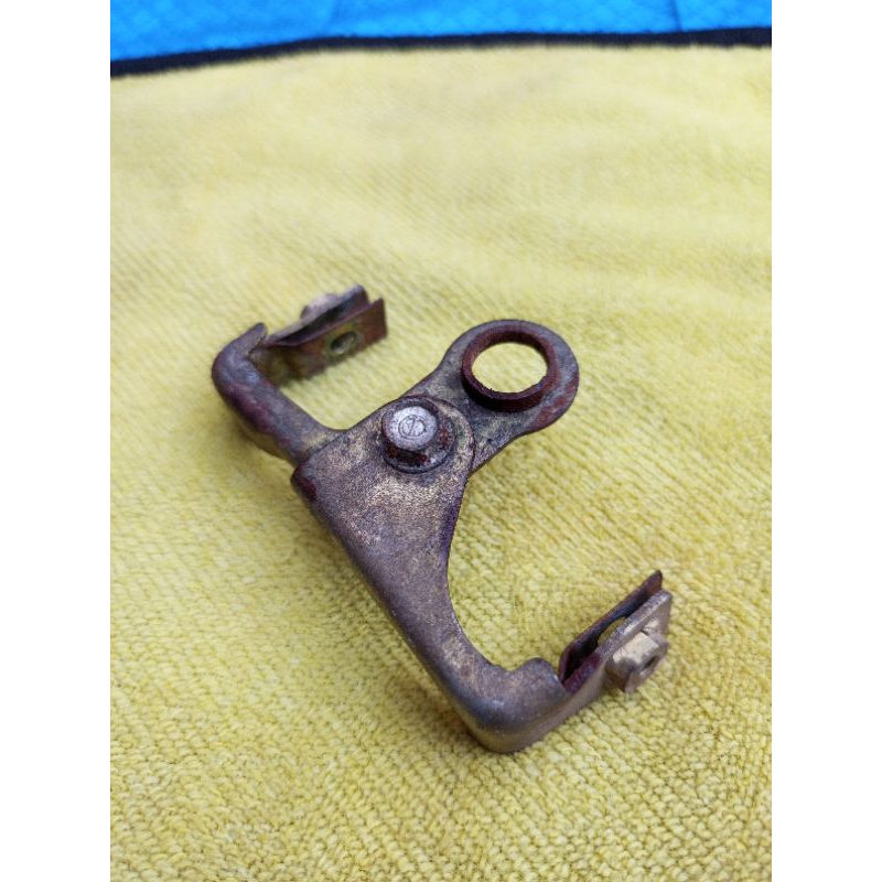 breket sayap Supra x 125 breket sayap depan Supra x 125 batman