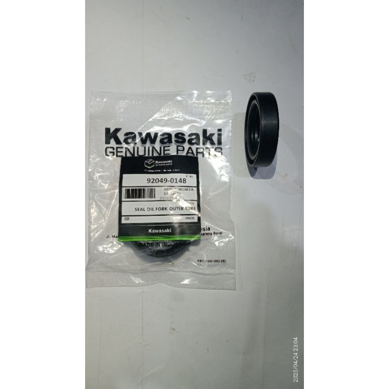 SEAL/SIL SHOCK DEPAN UPSIDE DOWN DTRAKER  KAWASAKI KLX150 BF 92049-0148 ORI