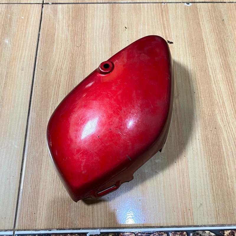 cover tutup aki accu KIRI suzuki FR70 nos warna merah