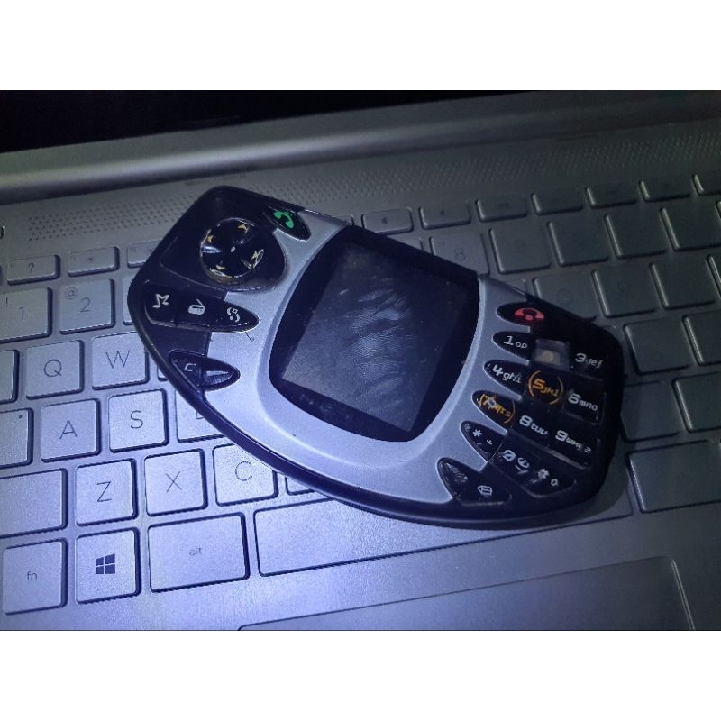 Nokia N-Gage Classic Bahan