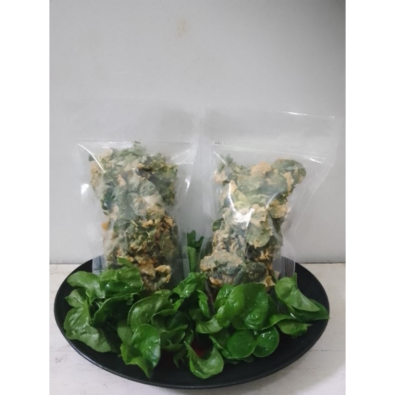 

Keripik bayam brazil renyah gurih dan enak dinikmati pedas original