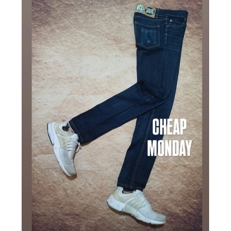 Jeans keren CHEAP MONDAY model slimfit second/bekas/preloved
