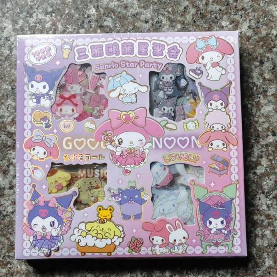 

Mainan Stiker Tempelan / Stiker Karakter 3D Kuromi Lotso Cinnamoroll - Stiker Sanrio