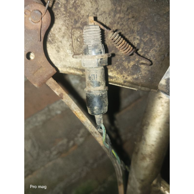 switch rem belakang motor Kimco