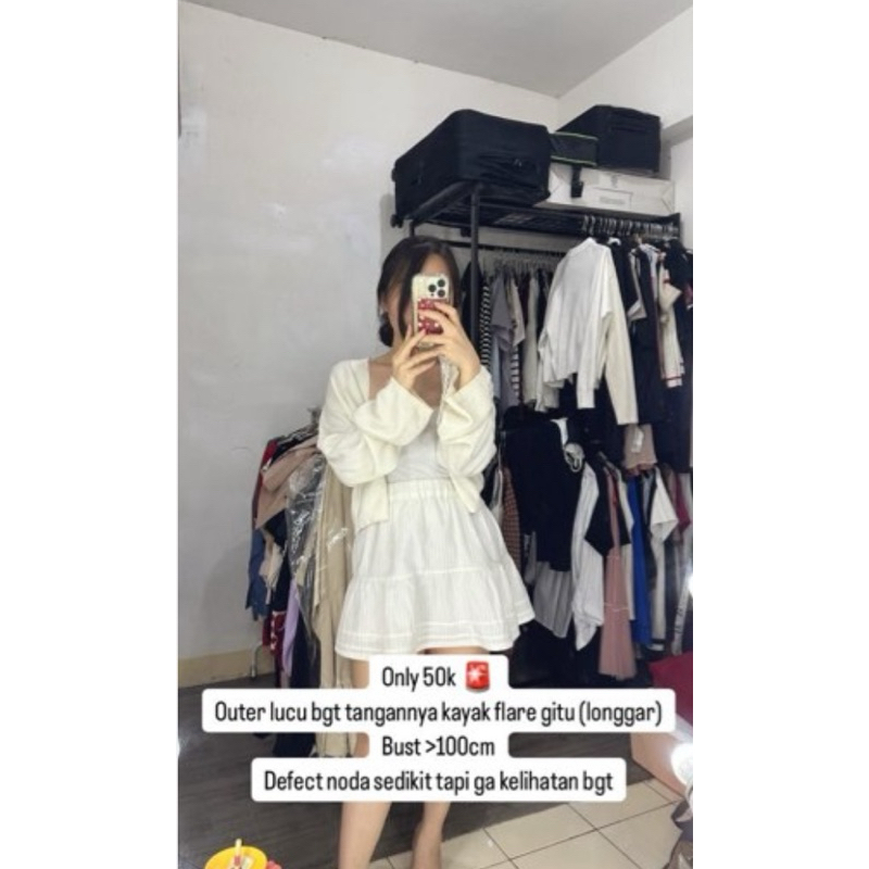 Outer Modelano Preloved