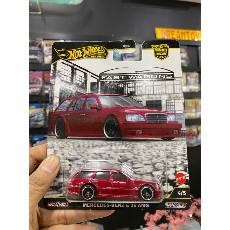 Hot Wheels Premium Mercedes Benz E 36 AMG