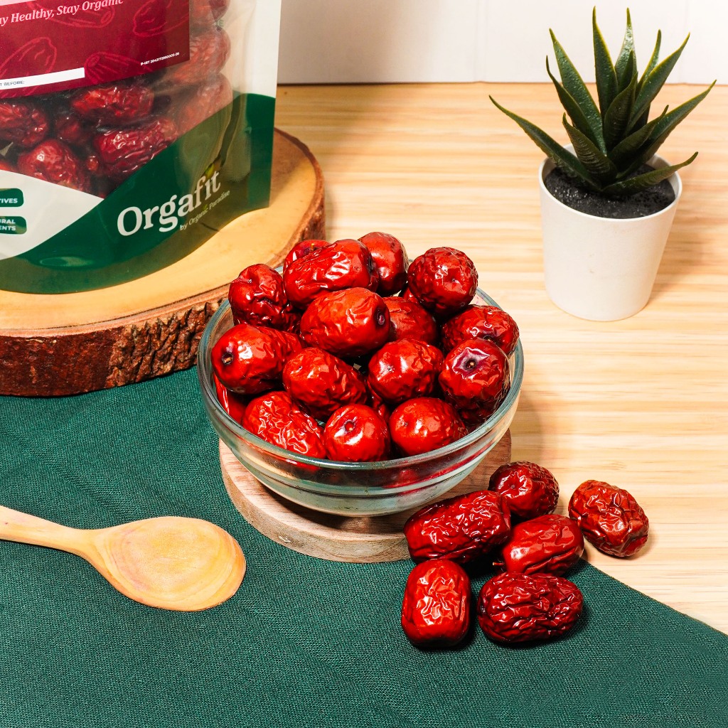 

Premium Angco Merah / Hong Zao / Red Dates / Kurma Merah / Jujube 250 Gr