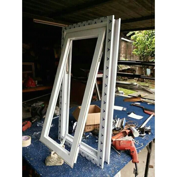 Jendela aluminium 120x60cm