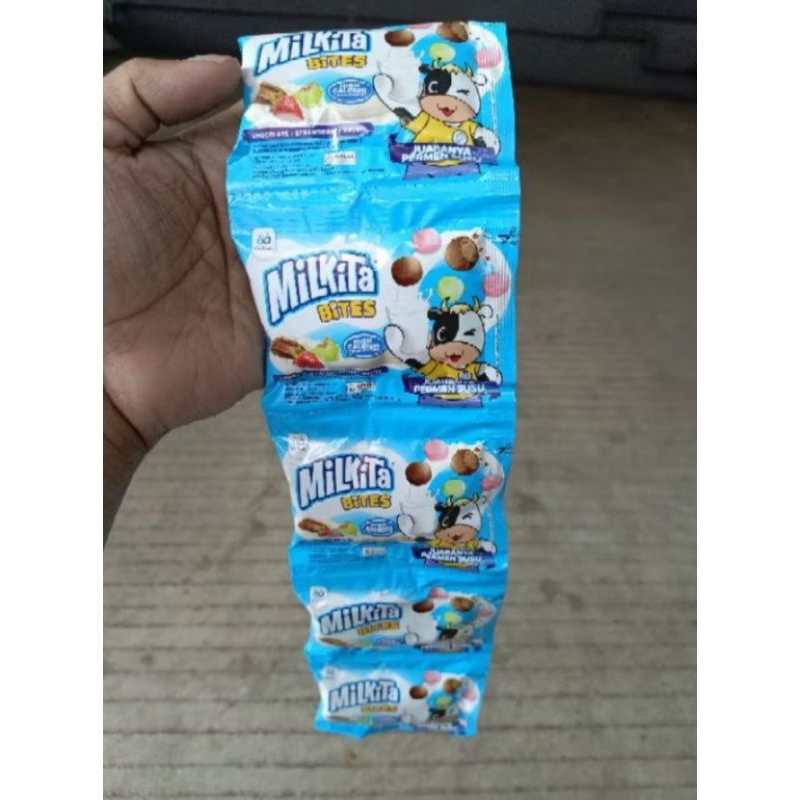 

milkita bites 1renceng isi 10