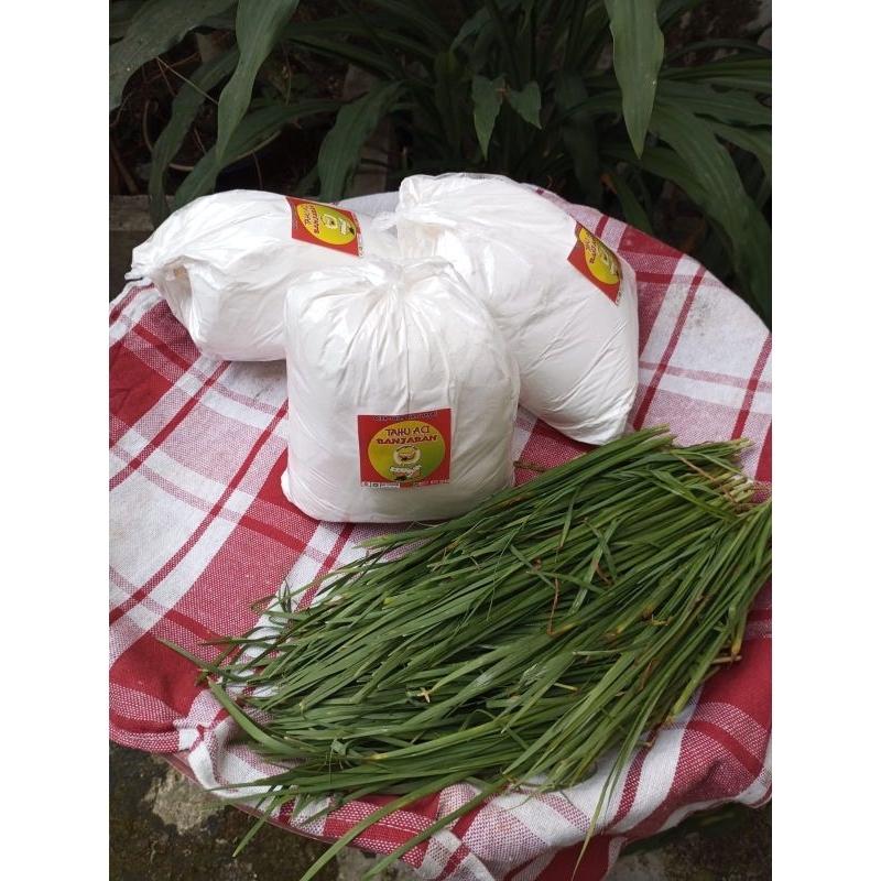 

TEPUNG TAHU ACI KHAS TEGAL (1kg+kocai)