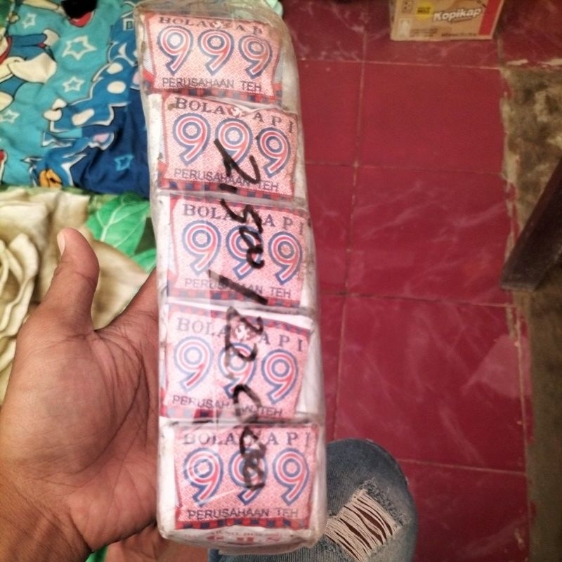 

Teh Bola