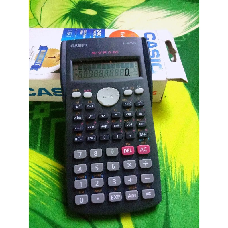 

KALKULATOR CASIO / SCIENTIFIC CALCULATOR FX-82MS / 240 FUNCTION / 2 LINE DISPLAY
