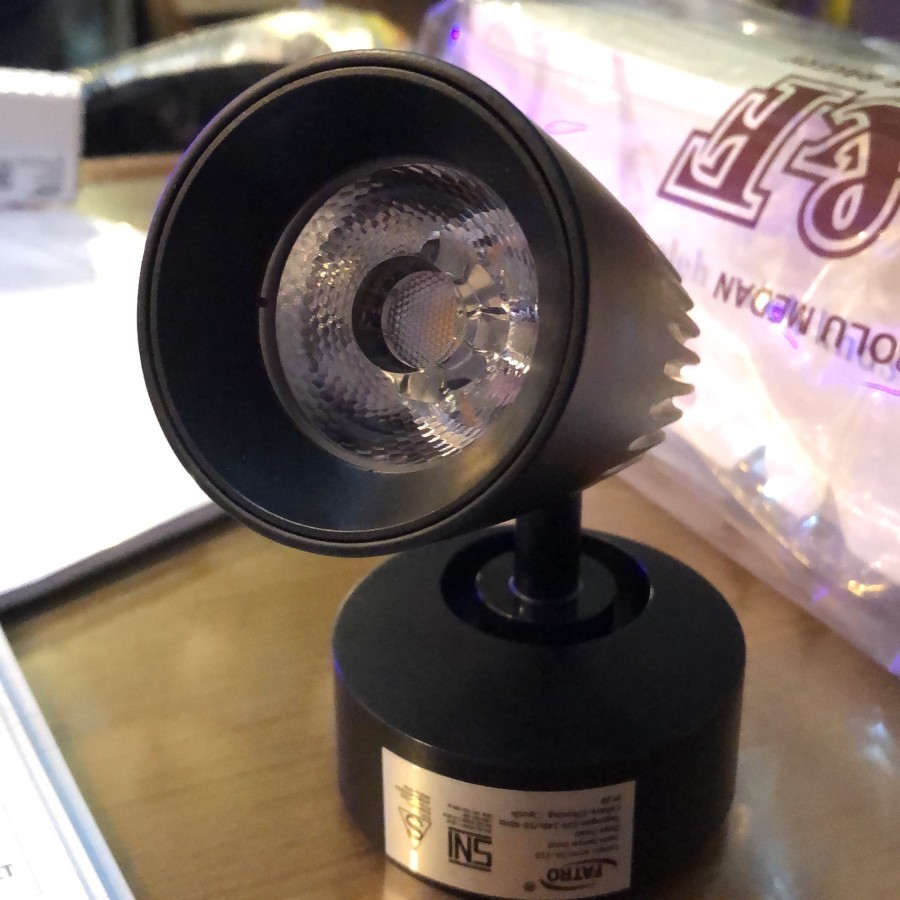 Lampu sorot LED 7watt 3000k FATRO SNI / spotlight LED 7watt 3000k warm