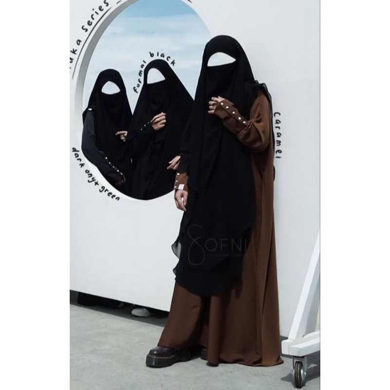Sofni preloved French Khimar Savana dan Sofni Abaya Nuka
