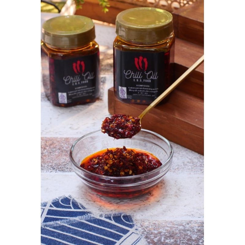 

CHILI OIL Botol 150gr | MINYAK CABAI HALAL