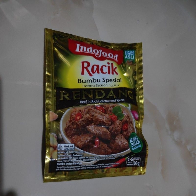 

Indofood racik rendang bumbu rendang 50 gram untuk 500 gram daging