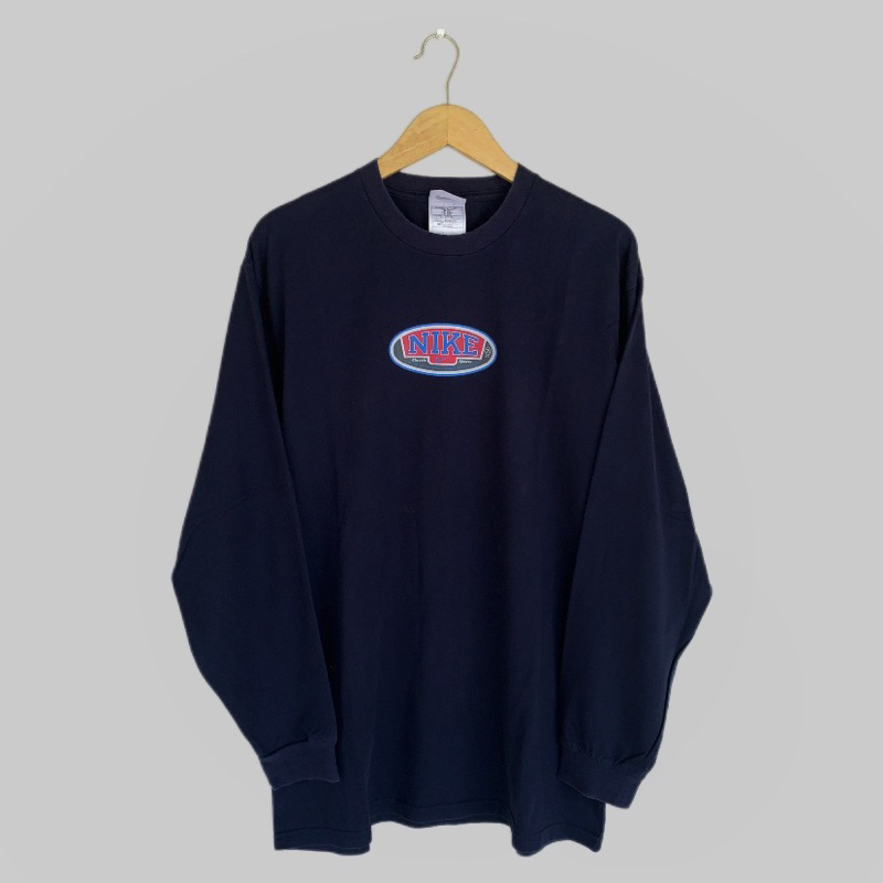 Nike Vintage 90’s T-shirt / Kaos