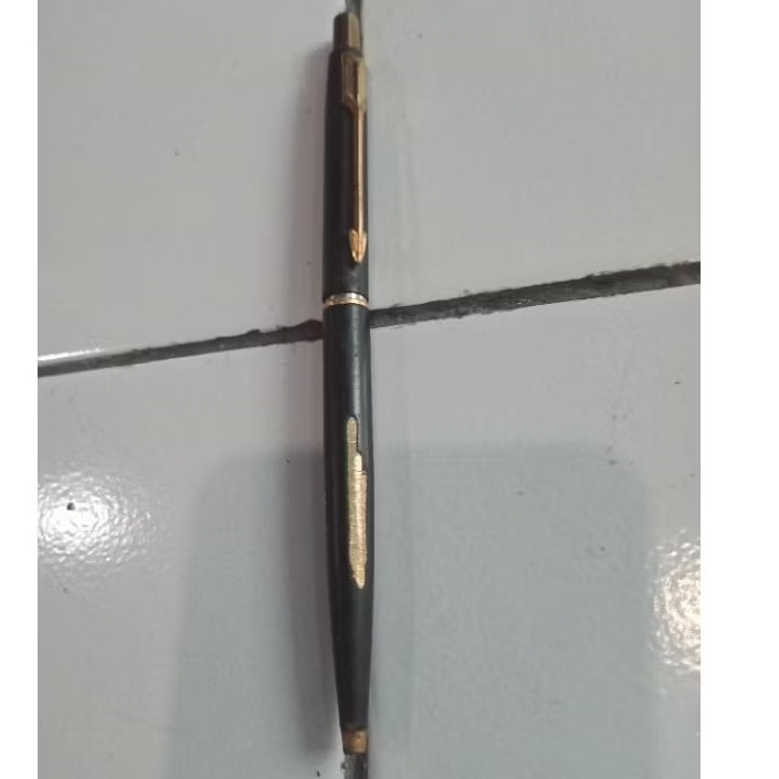 

selongsong bolpen Parker bekas
