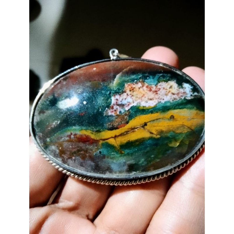 liontin batu nogosui multi kristal