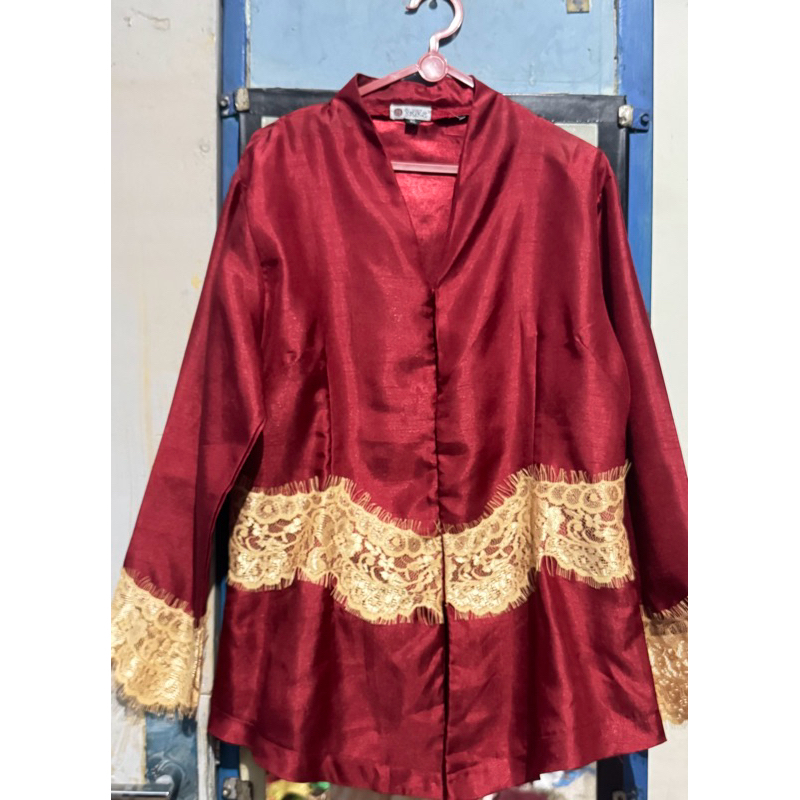 BAJU WANITA ATASAN KEBAYA KONDANGAN