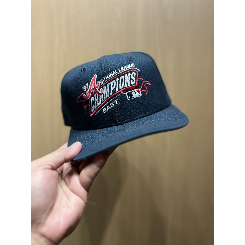 Topi Vintage MLB - East