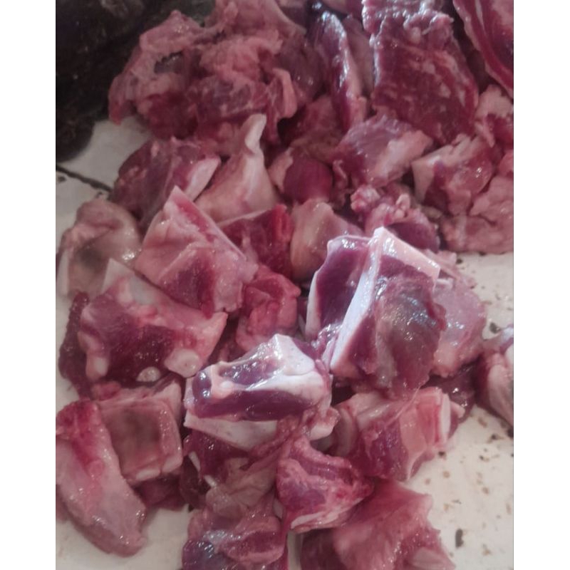 

TULANG RANGU/MUDA SAPI (SEGAR) 1kg