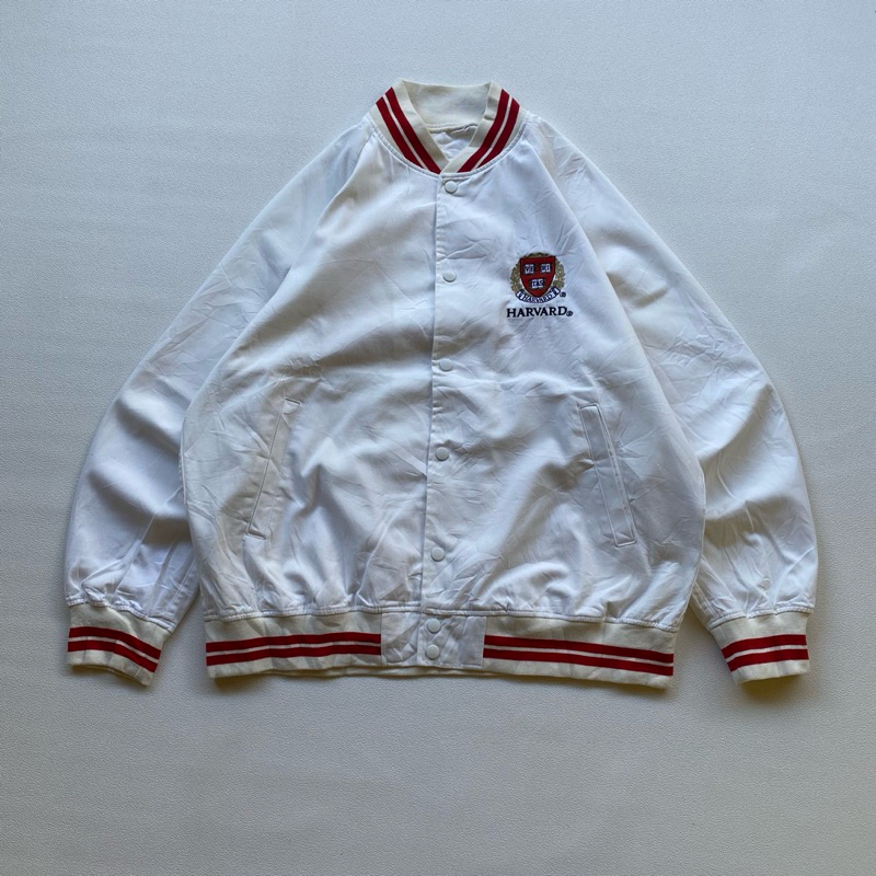 varsity harvard university x uniqlo