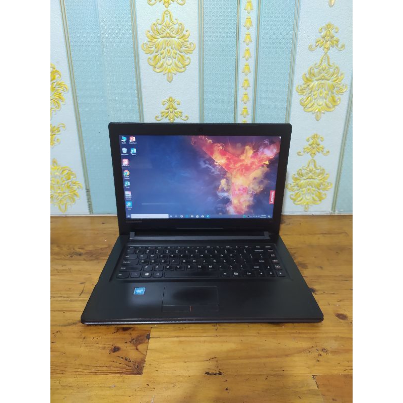 Laptop Lenovo Ideapad 300