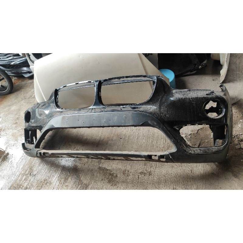 Bemper depan BMW x1 2017 2018 original