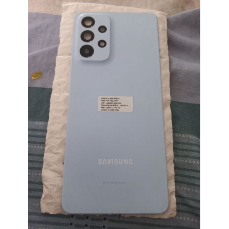 tutup backdoor samsung a33 5G ori copotan hp masih oke