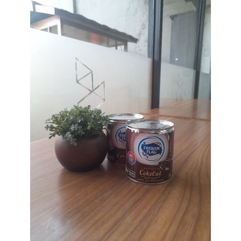 

Frisian Flag Chocolate Can 370g