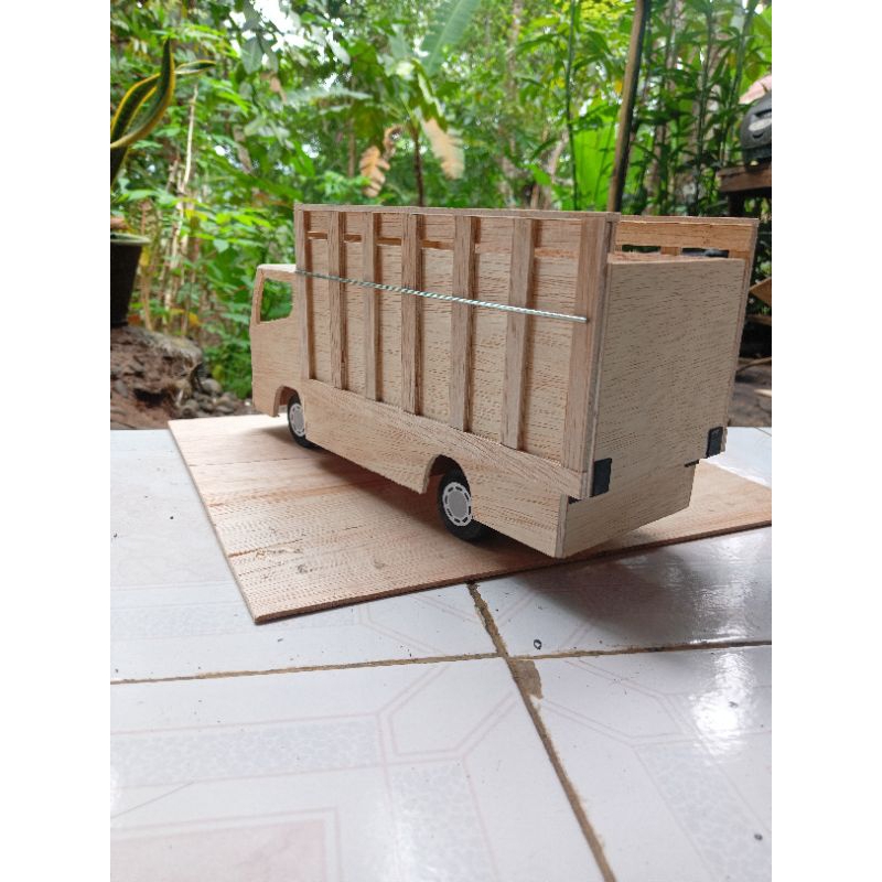 PROMO MENTAHAN MINIATUR TRUCK OLENG