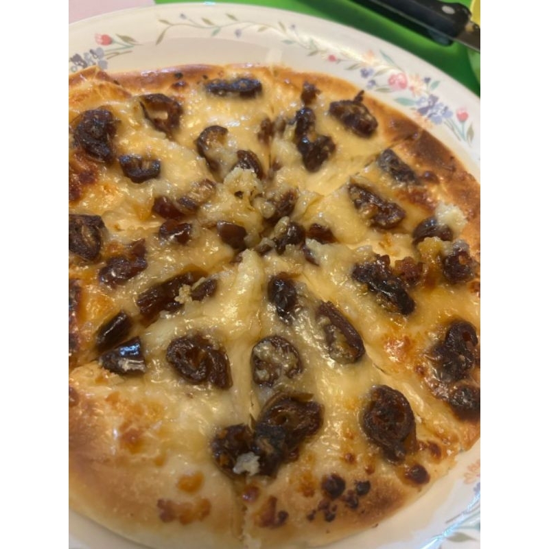 

Pizza Caramel Dates (Frozen)