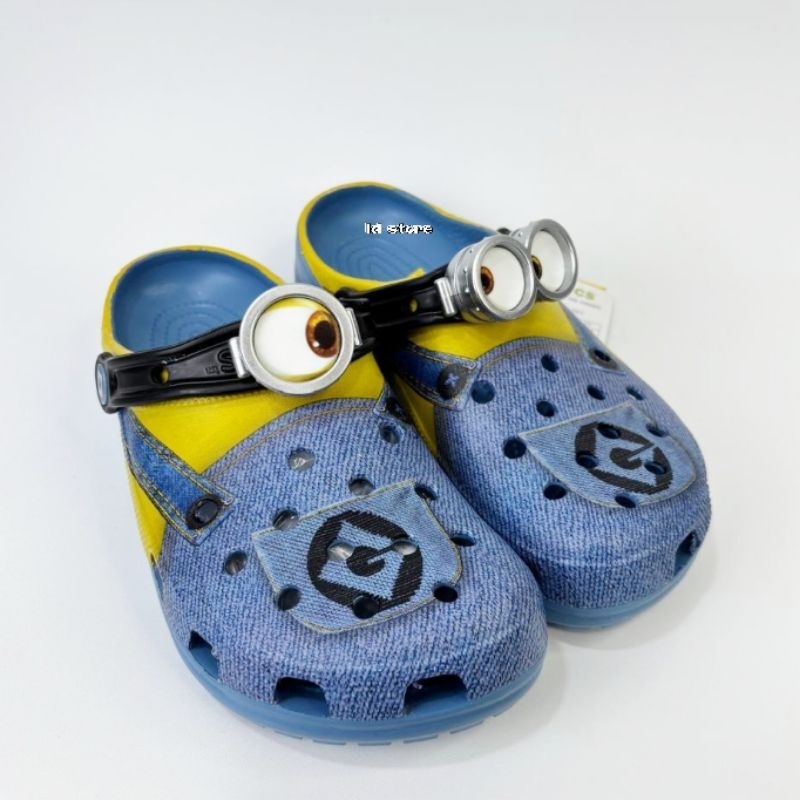SANDAL CROCS MINIONS DEWASA 35-42