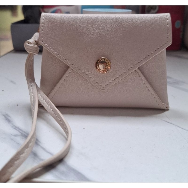 Mango Wallet New Condition